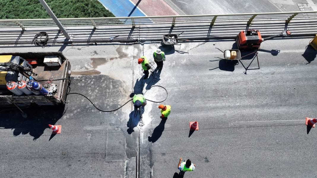 Konya’da hem yolların konforu hem de yayaların güvenliği arttırılıyor 1